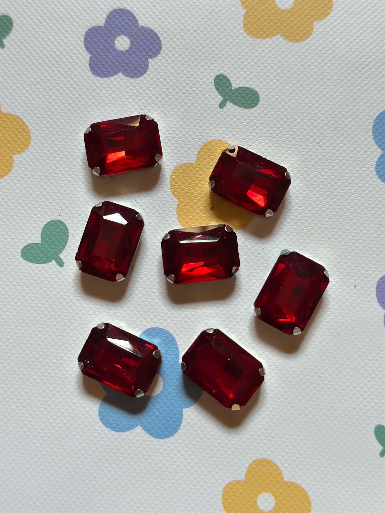 Stone Maroon 1 pcs