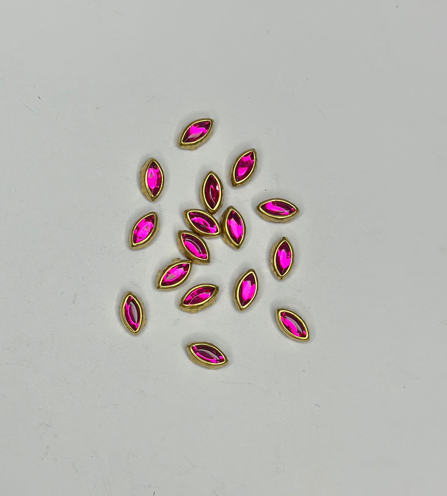 Small pata Megenda