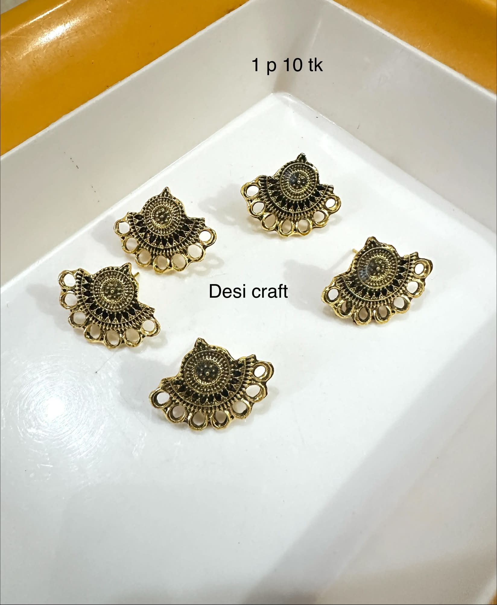 Golden earring base 2 PCs