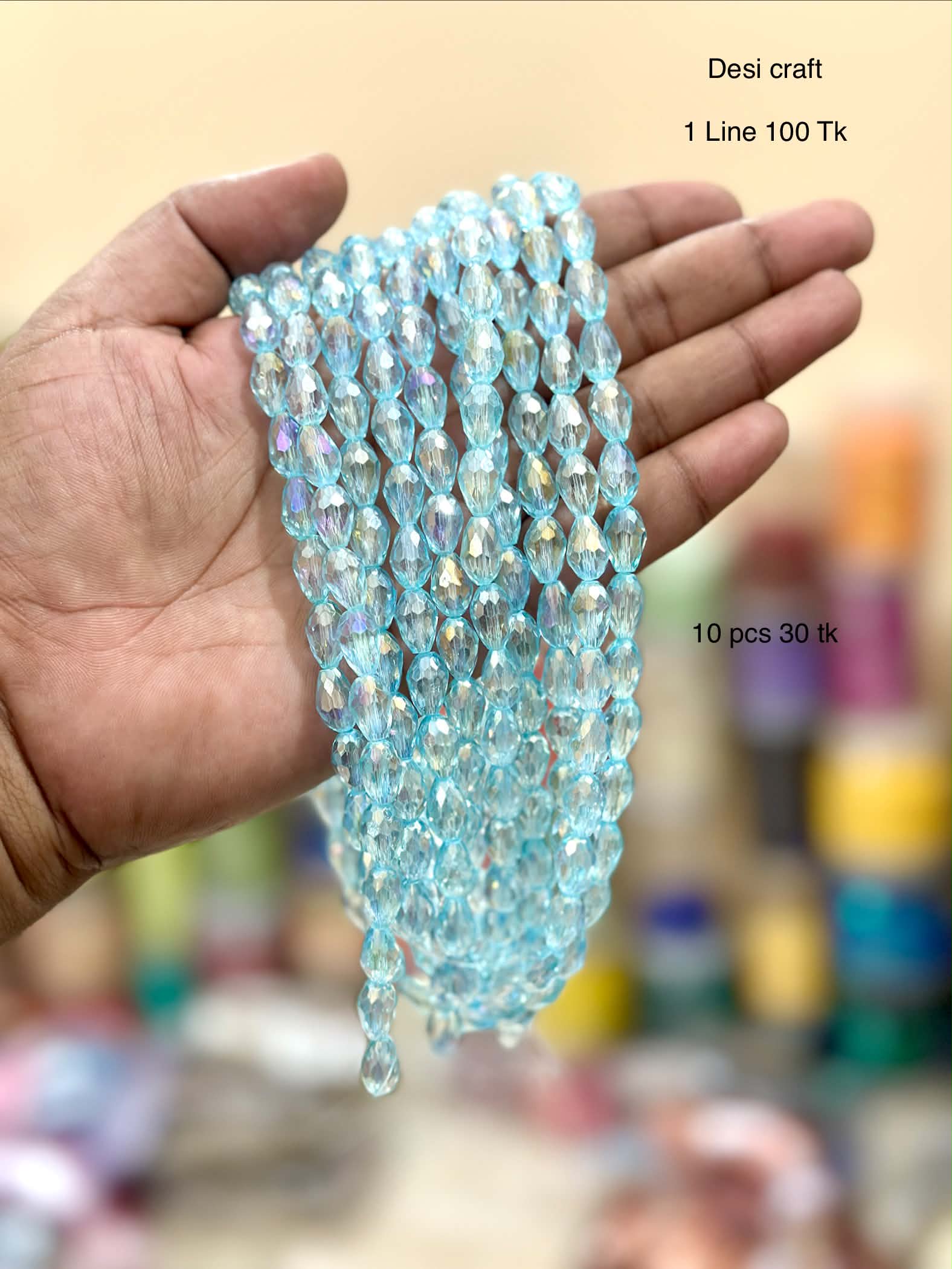 Crystal Low Light blue