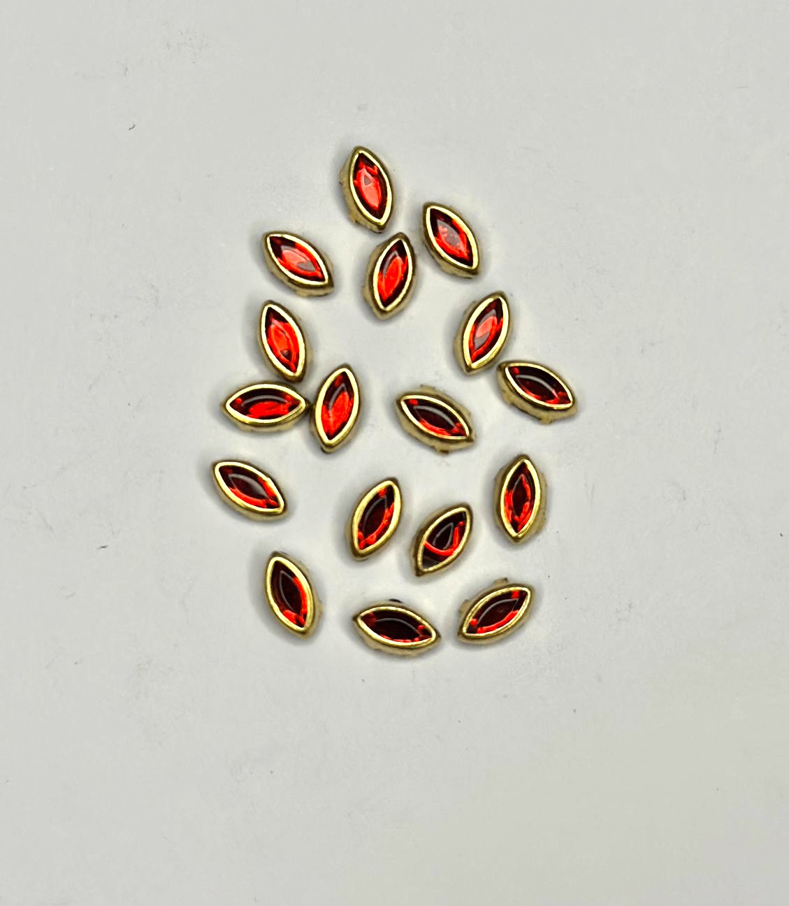 Small pata Red